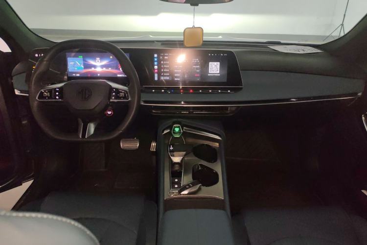 Used MG 7 2023 1.5T DCT Luxurious Supreme Edition
