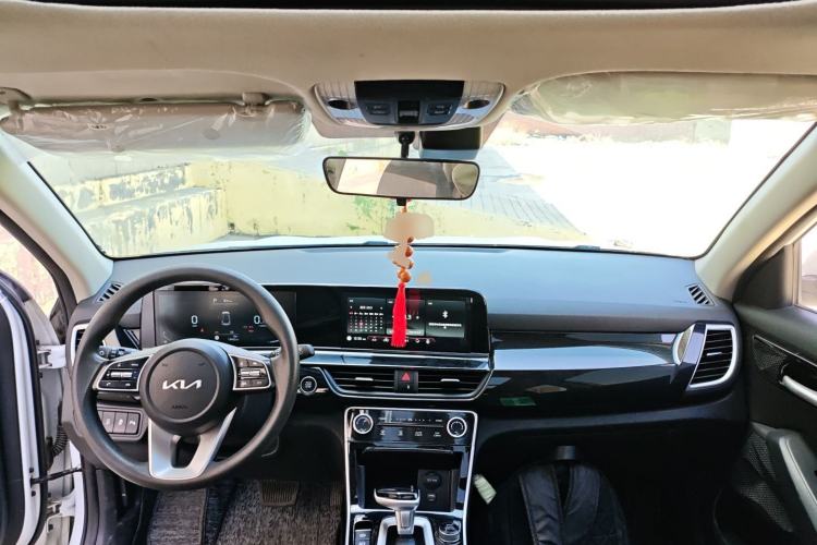 Used Kia Seltos 2023 1.5L CVT Luxury Edition
