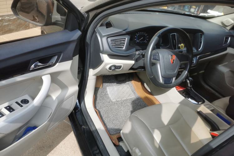 Used Roewe 360 2015 20T TST Deluxe Edition
