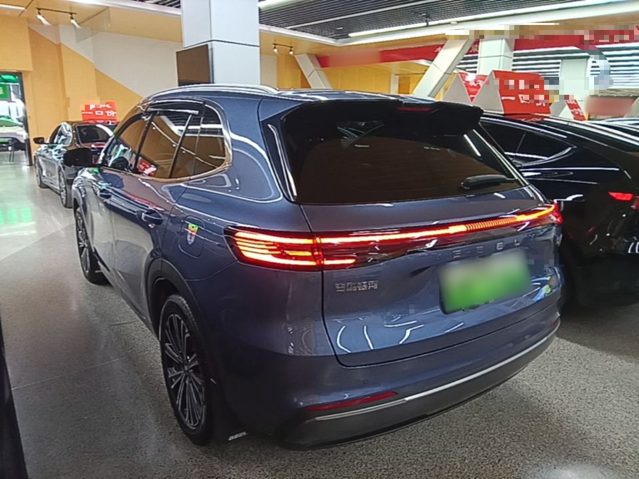 Geely Galaxy Xingjian 7 EM-i 2025 120km Navigator Edition — снимка 4