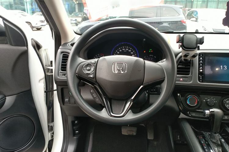 Used Honda Vezel 2019 1.5L CVT Pioneer Edition China VI Steering Wheel