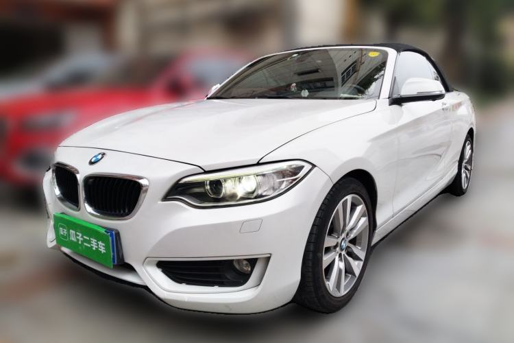 Used BMW 2 Series 2015 220i Convertible Coupe Leading Model