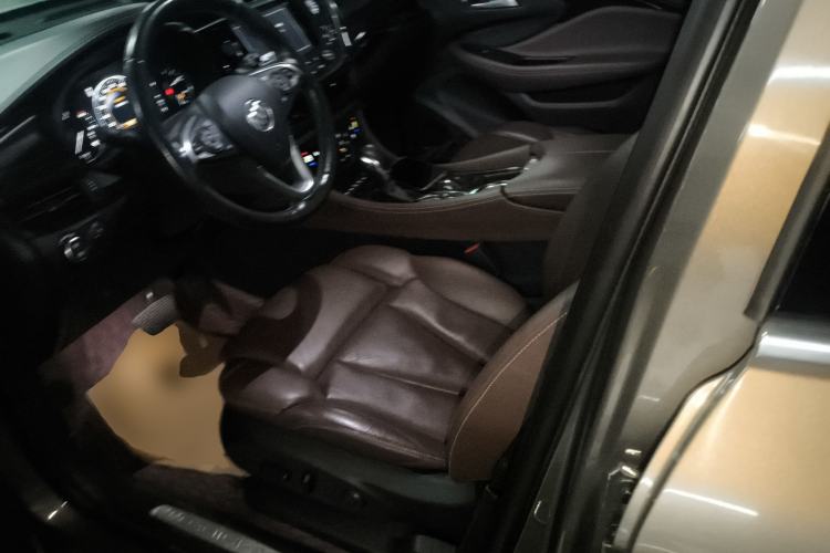 Used Buick Envision 2017 28T All-Wheel-Drive Versatile Sport Flagship Edition