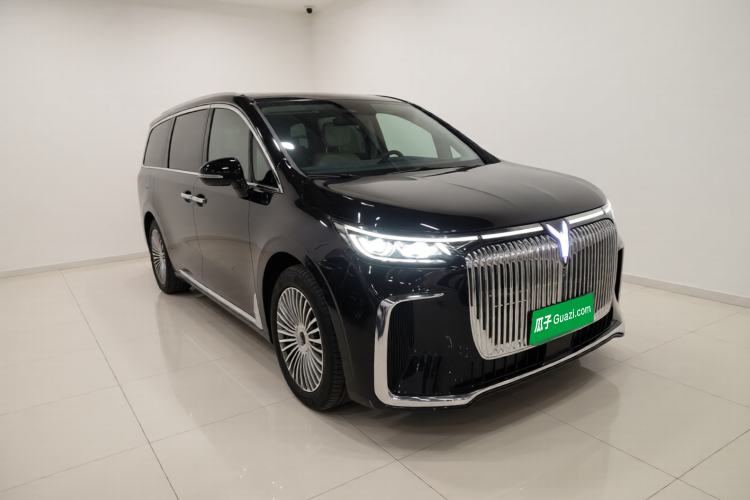 Used VOYAH Dream 2025 PHEV Four-Wheel Drive Prestige Kunpeng Edition