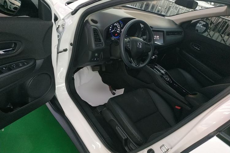 Used Honda Vezel 2020 1.5L CVT Pioneer Edition