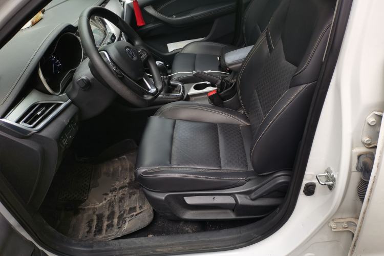 Used CHANGAN Eado 2019 1.6L GDI Manual Value Edition China VI Standard
