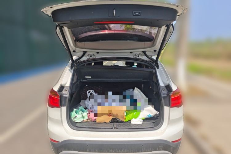 Used BMW X1 2016 sDrive18Li Premium Edition Trunk