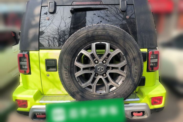 Used BAIC Off-Road BJ40 2019 2.3T Automatic Four-Wheel Drive Urban Hunter Edition Premium Model China VI Emission Standard