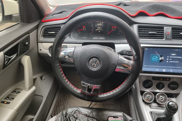 Used Volkswagen Lavida 2018 Classic 1.5L Manual Fashion Edition China VI Standard