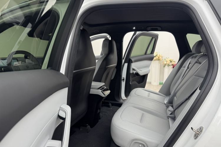 Used Nio ES6 2024 75 kWh
