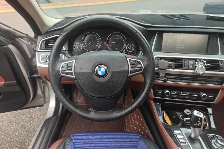 Used BMW 5 Series 2014 520Li Elegant Model