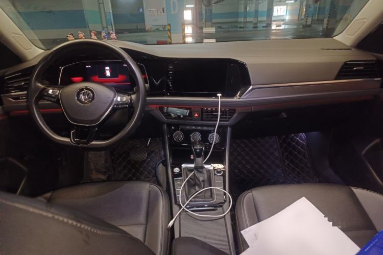 Used Volkswagen Sagitar 2021 280TSI DSG Excellence Edition Center Console