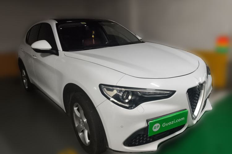 Used Alfa Romeo Stelvio 2017 2.0T 200HP Elite Edition

