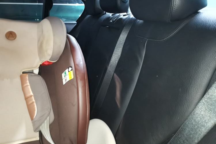 Used BMW 3 Series 2014 320Li Luxury Design Package
