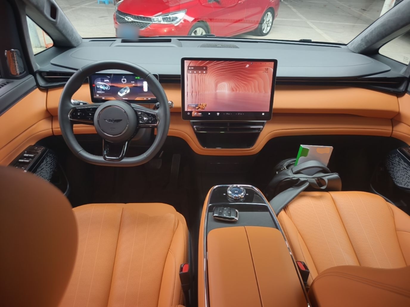 Geely Galaxy LEVC L380 2024 140-Degree 6-Seater All-Wheel-Drive Ultra — снимка 12