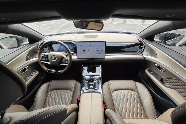 Used BYD Han 2023 DM-i Champion Edition 200KM Premium Model
