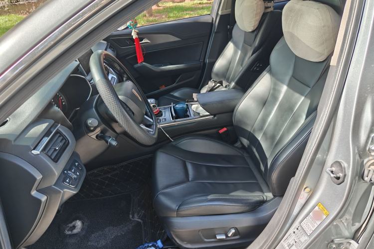 Used Hongqi H5 2020 1.8T Automatic Smart Connect Flagship Edition Left Front Seat
