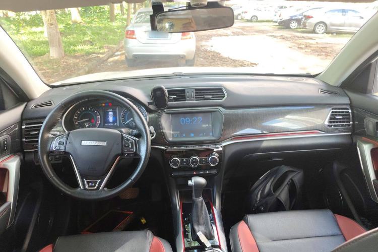 Used Haval H2 2017 Blue Label 1.5T Automatic Two-Wheel Drive Luxury Model