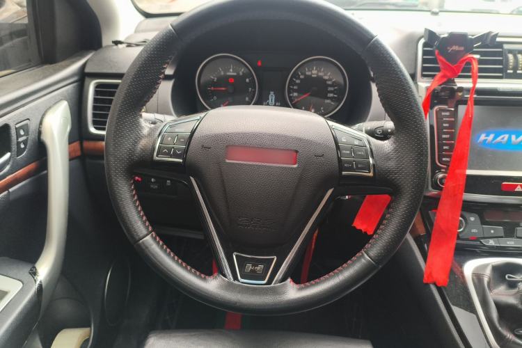 Used Haval H6 2014 Sport Version 1.5T Manual Two-Wheel Drive Elite Edition Steering Wheel