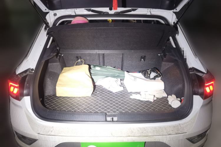 Used Volkswagen T-ROC 2021 280TSI DSG Two-Wheel Drive Elite Connect Edition
