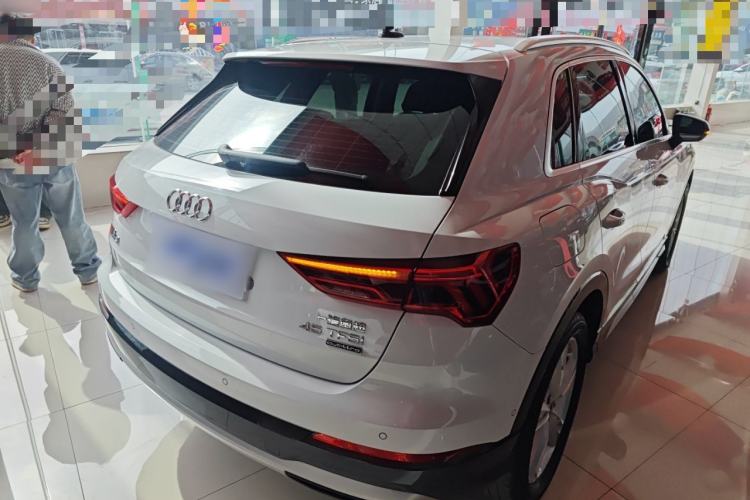 Used Audi Q3 2021 35 TFSI Fashionable and Elegant Model
