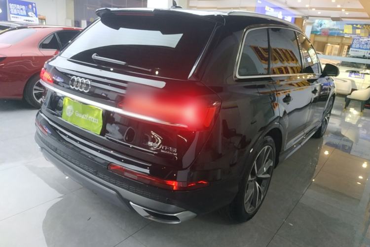 Used Audi Q7 2021 55 TFSI quattro S line Sport model