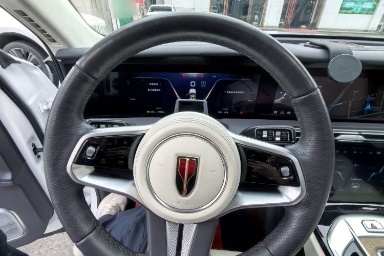 Used Hongqi E-HS9 2022 660 km Range Flagship Edition Four Seats