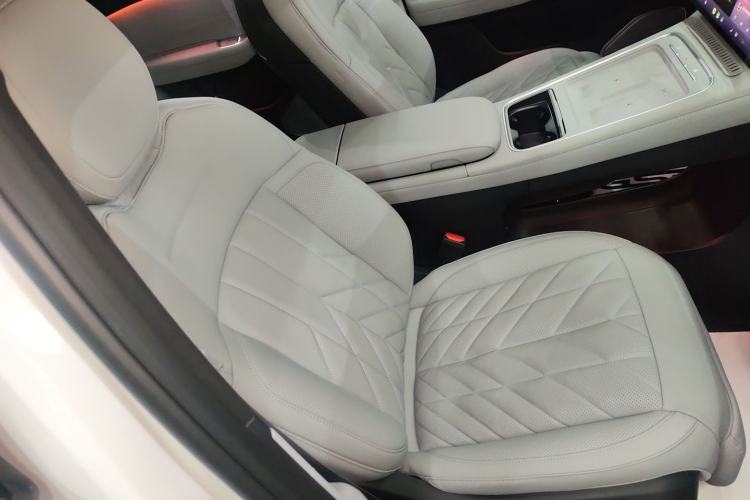 Used Nio ES6 2025 75 kWh
