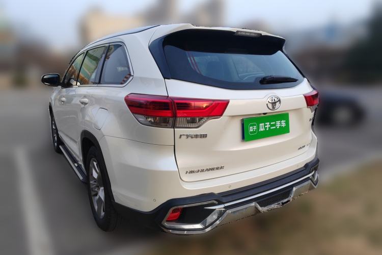 Used Toyota Highlander 2018 2.0T Four-Wheel Drive Luxury Version 7 Seats China VI Standard
