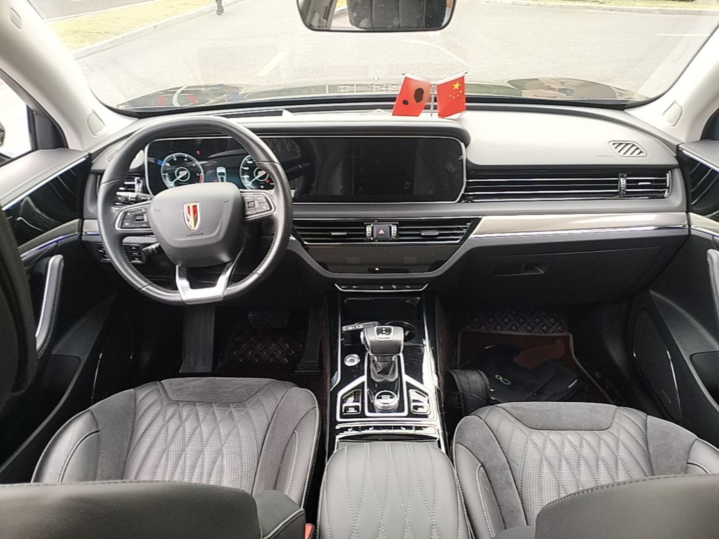 Hongqi HS5 2022 Facelifted Version 2.0T Smart Connect Flagship All-Wheel-Drive Edition — снимка 12