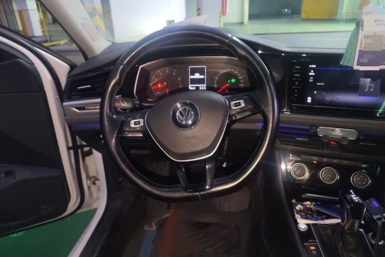 Used Volkswagen Sagitar 2020 280TSI DSG Comfort Version China VI Standard Steering Wheel