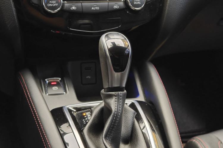 Used Nissan Qashqai 2022 2.0L CVT XV Smart Enjoyment Version
