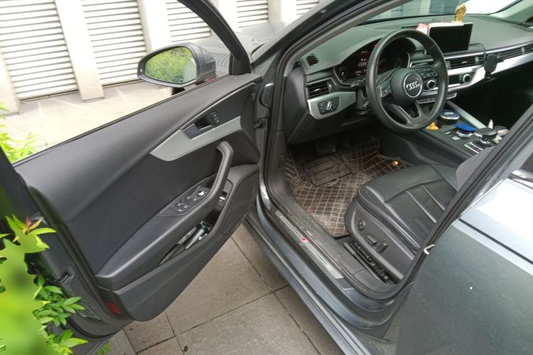 Used Audi A4L 2018 30th Anniversary Edition 40 TFSI Fashion Model Driver Seat