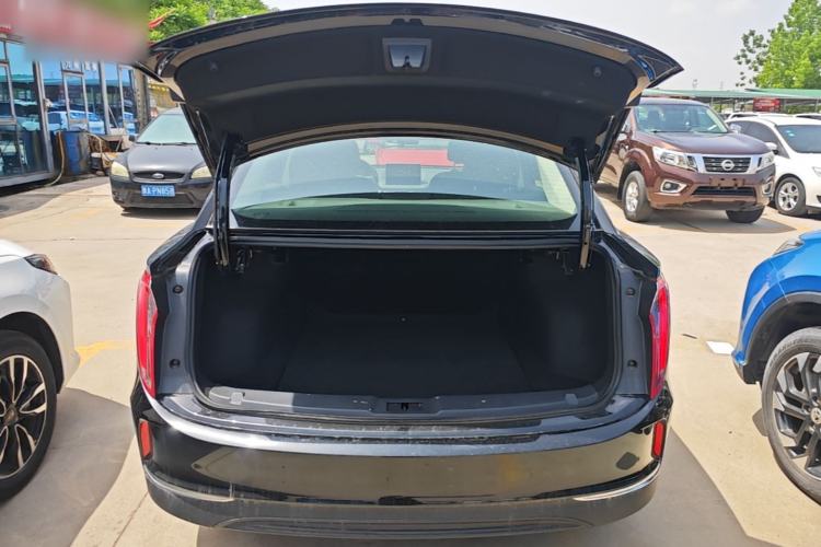 Used Hongqi E-QM5 2023 Revised Version Basic Travel Edition