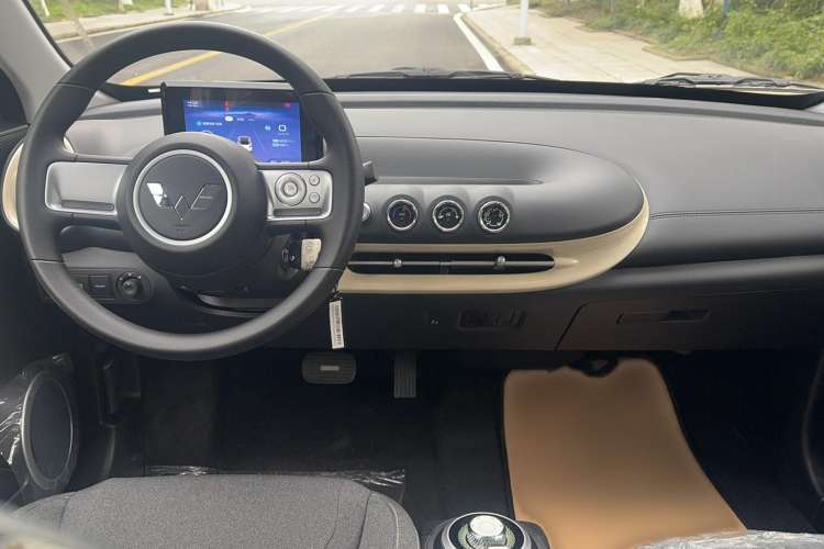Used Wuling Bingo 2024 203km Light Edition