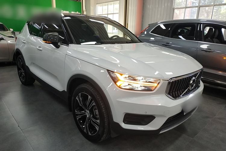 Used Volvo XC40 2022 T4 Four-Wheel Drive Smart & Luxurious Edition