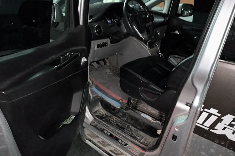 Used JAC Refine M3 2018 IKEA Edition 1.6L Luxury Smart Model