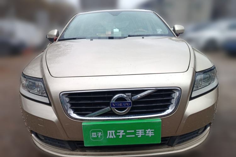 Used Volvo S40 2011 2.0L Automatic ZhiShang Edition
