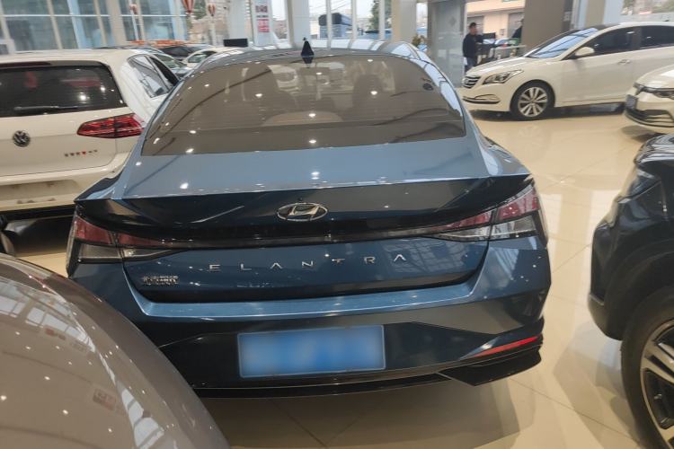 Used Hyundai Elantra 2021 1.5L CVT GLX Elite Edition Rear