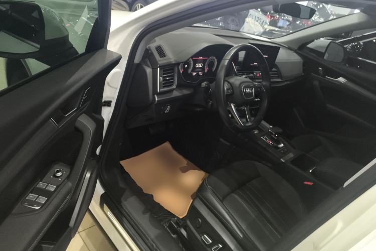 Used Audi Q5L 2023 40T Fashionable and Elegant Version