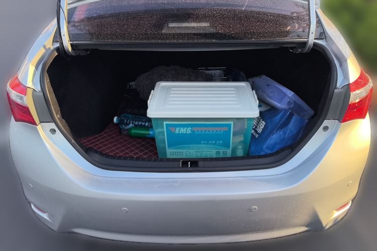 Used Toyota Corolla 2014 1.6L CVT GL-i Leather Edition Trunk