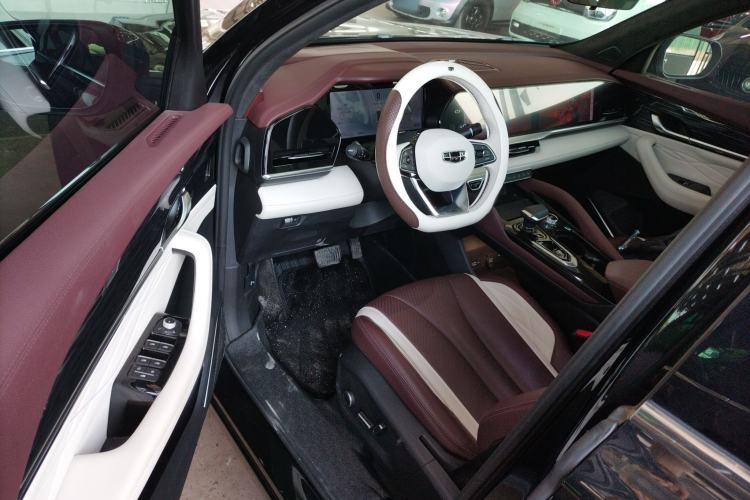 Used Geely Auto Monjaro L 2024 2.0TD High-Power Automatic Two-Wheel Drive Yunqi Version Driver Seat