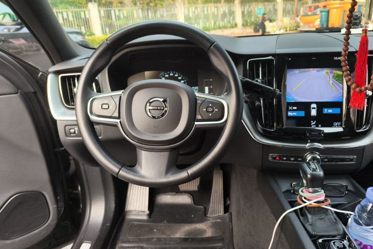 Used Volvo XC60 2021 T5 4x4 Smart Luxury Edition