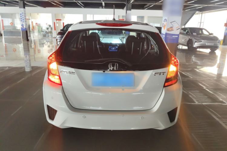 Used Honda Fit 2016 1.5L SES CVT Fashion Sunroof Edition Rear