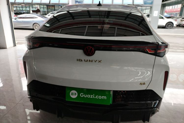 Used Volkswagen ID.UNYX 2024 Pro Long-Range Version Rear