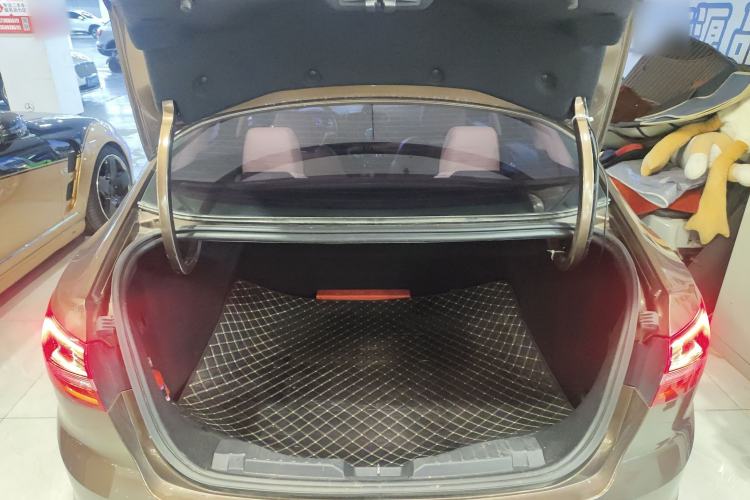 Used Ford Escort 2015 1.5L Automatic Fashion Model