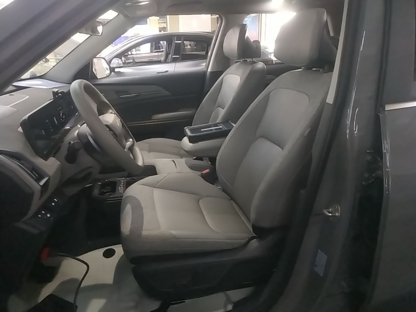 Kia EV5 2024 530 Air — снимка 17