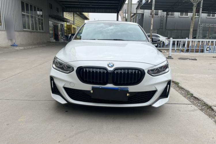 Used BMW 1 Series 2023 120i M Sport Night Edition Exterior 3