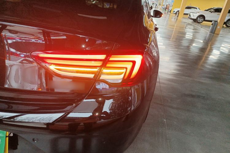 Used Buick Regal 2024 28T Luxury Edition Exterior 3