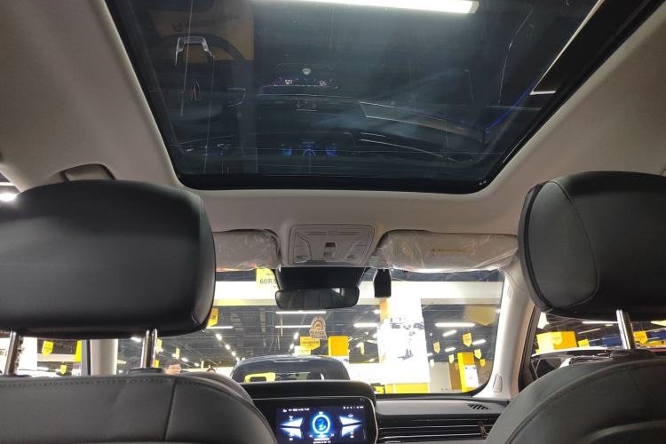 Used Hongqi HS5 2022 Revised Version 2.0T Smart Connect Flagship Edition
